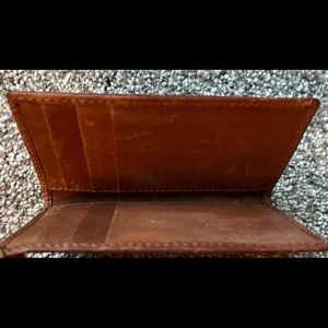 Elevate Vertical Wallet